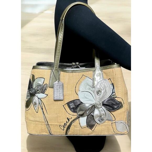 Y2K Coach 13531 Hamptons Archive 10th Anniversary Straw Floral Bag & Wristlet - Picture 7 of 14